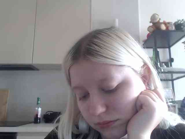 LenaHoney20 webcam