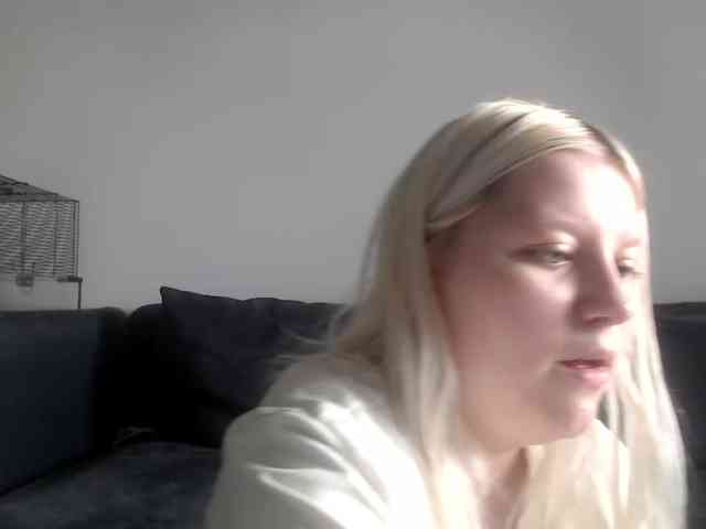LenaHoney20 webcam