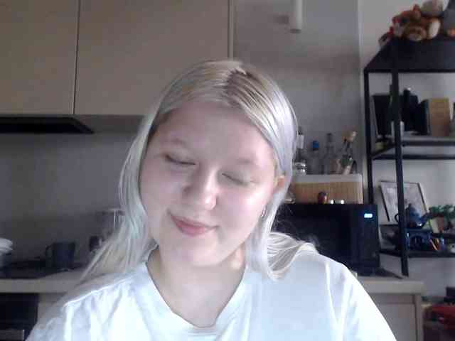 LenaHoney20 webcam