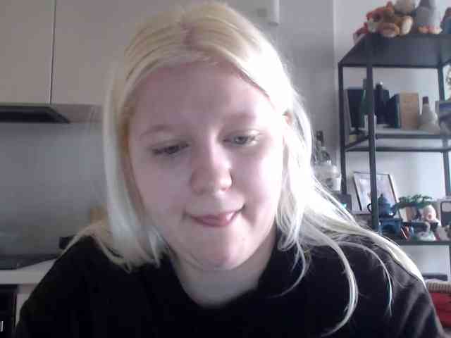 LenaHoney20 webcam