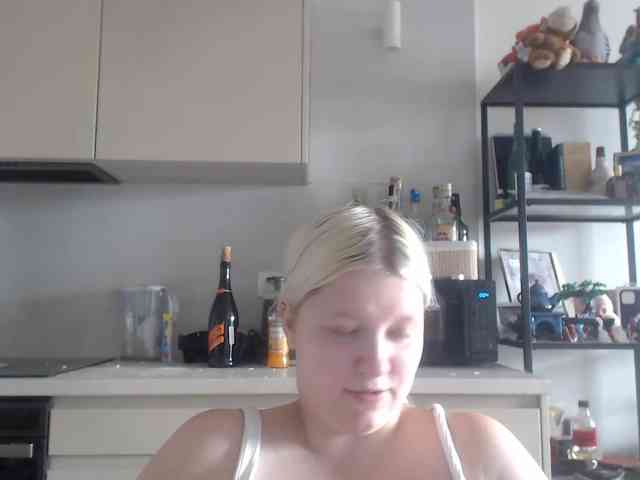 LenaHoney20 webcam