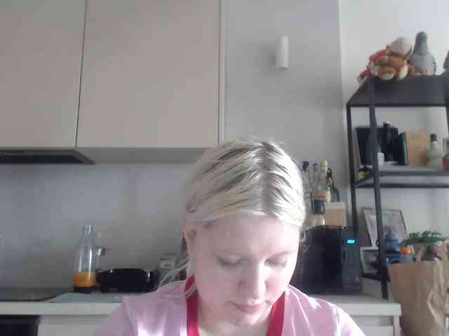 LenaHoney20 webcam