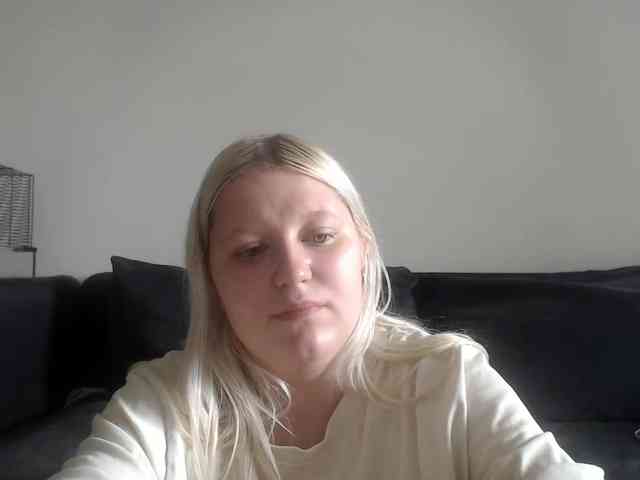 LenaHoney20 webcam