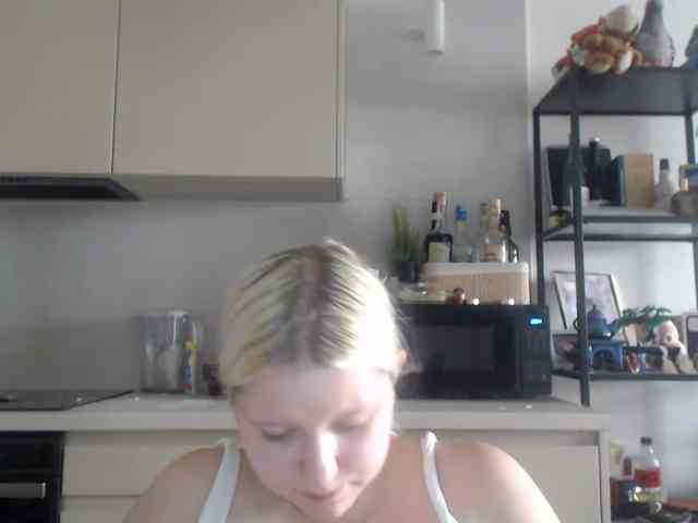 LenaHoney20 webcam