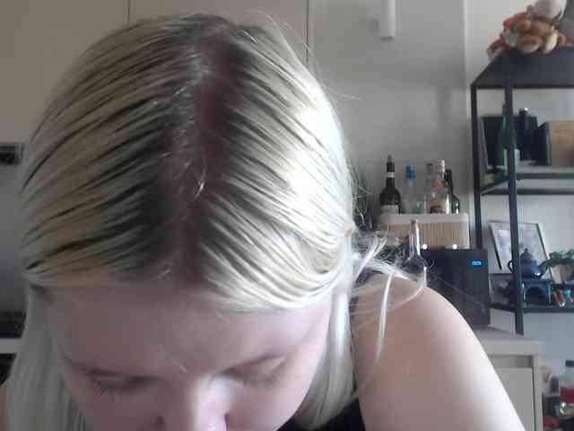 LenaHoney20 webcam