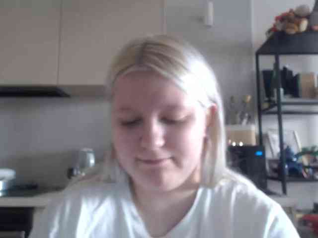 LenaHoney20 webcam