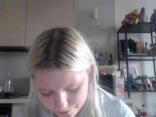 LenaHoney20 webcam