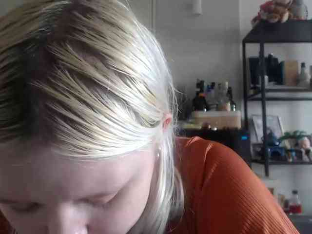 LenaHoney20 webcam
