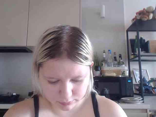 LenaHoney20 webcam