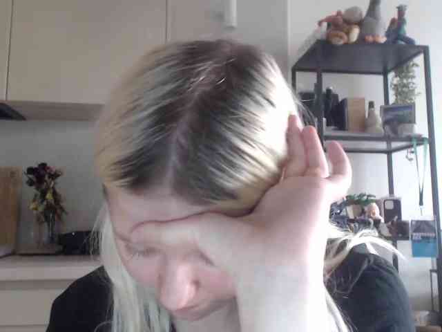 LenaHoney20 webcam
