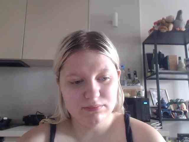 LenaHoney20 webcam