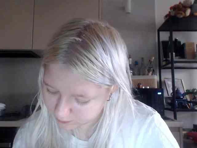 LenaHoney20 webcam