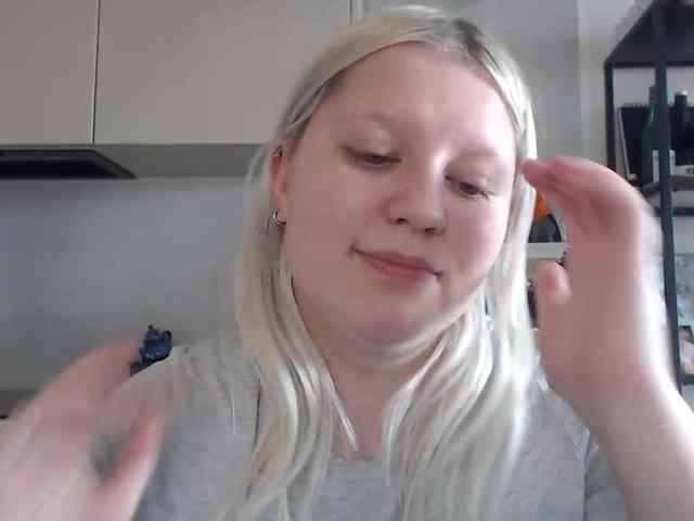 LenaHoney20 webcam