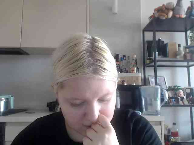 LenaHoney20 webcam