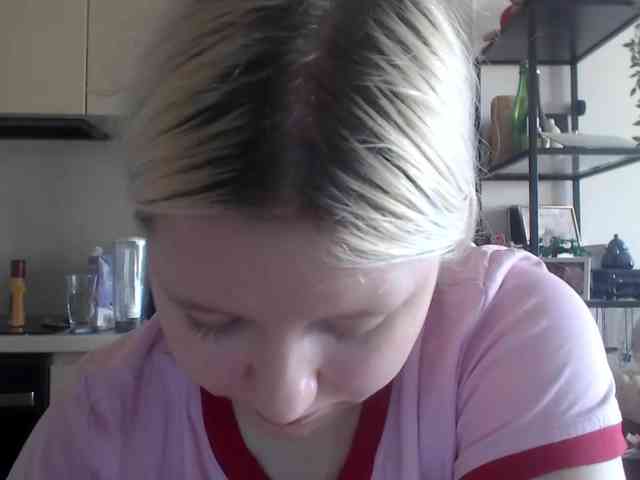 LenaHoney20 webcam