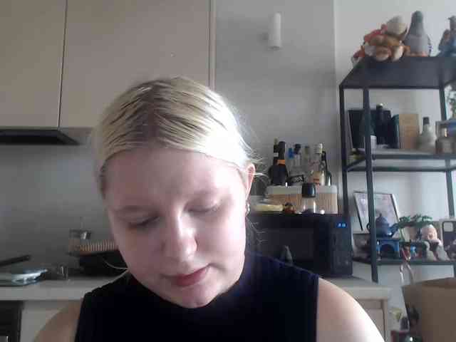 LenaHoney20 webcam