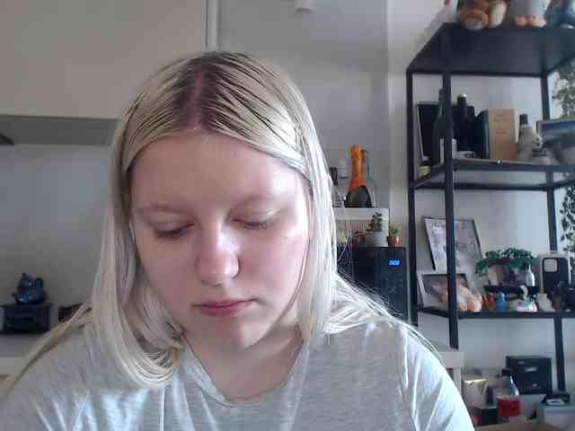 LenaHoney20 webcam