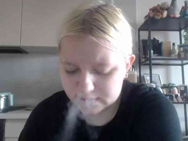 Model: LenaHoney20