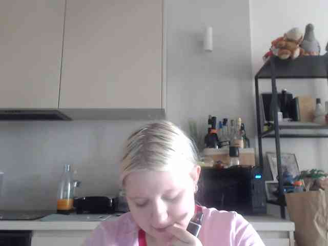 LenaHoney20 webcam