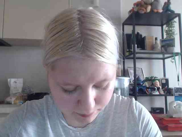 LenaHoney20 webcam