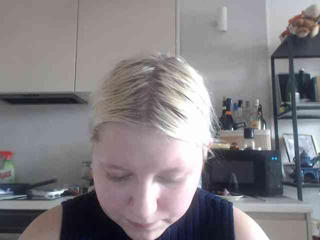 LenaHoney20 webcam