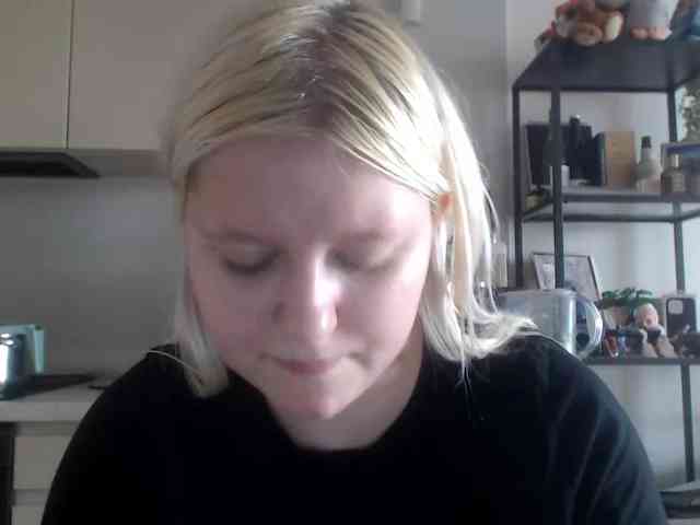 LenaHoney20 webcam
