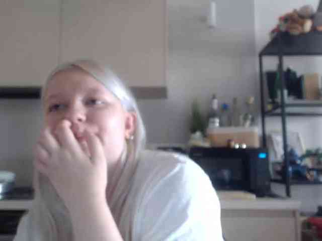 LenaHoney20 webcam