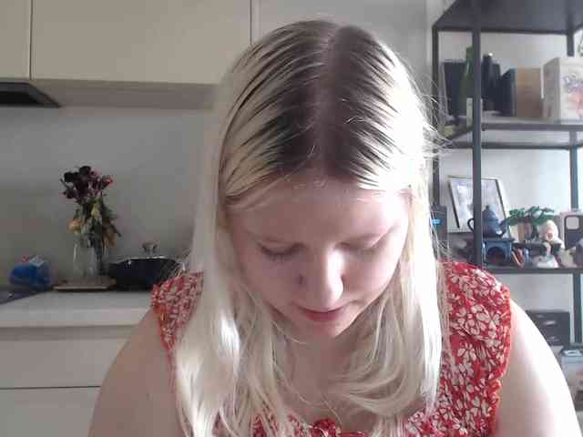 LenaHoney20 webcam