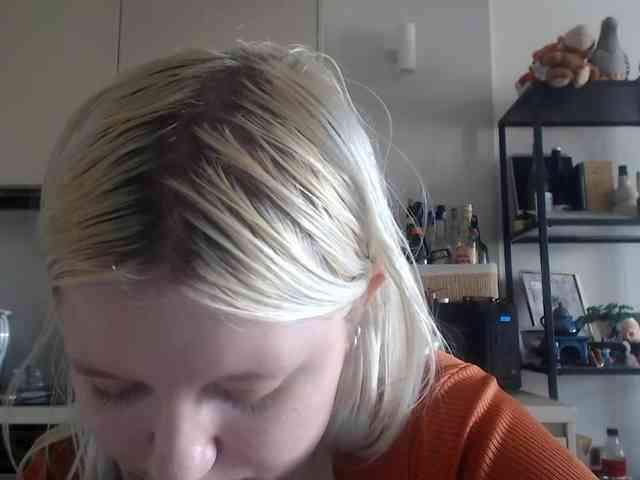 LenaHoney20 webcam