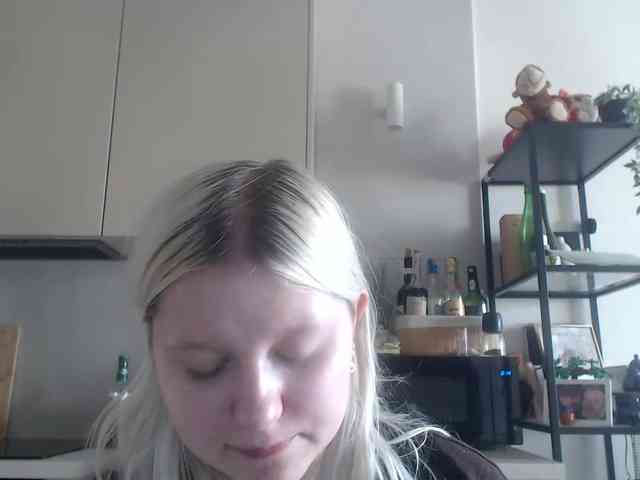 LenaHoney20 webcam