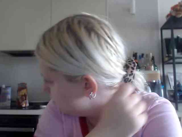 LenaHoney20 webcam
