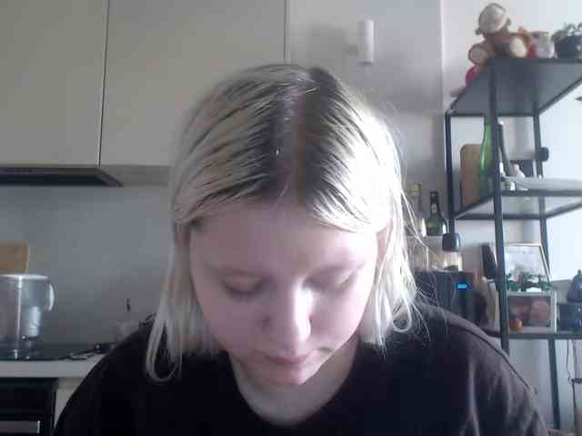LenaHoney20 webcam
