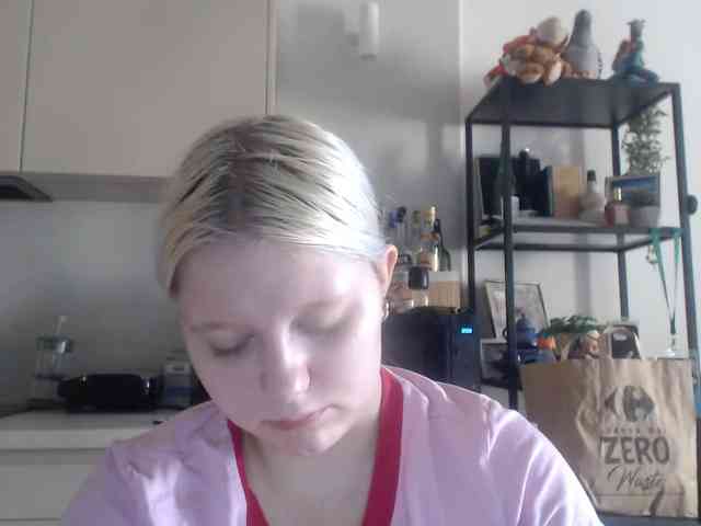 LenaHoney20 webcam
