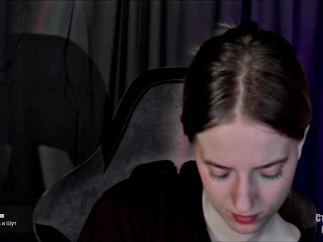 HeyAlise's BongaCams show and profile