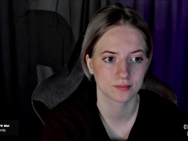 HeyAlise's BongaCams show and profile