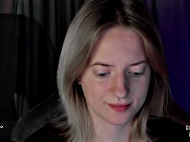 HeyAlise's BongaCams show and profile