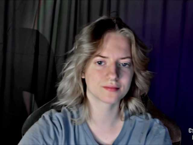 HeyAlise's BongaCams show and profile