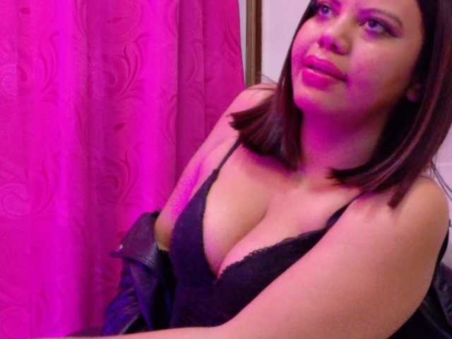 Alessiafury live cam on BongaCams