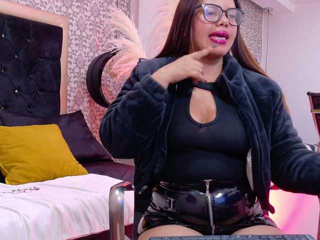 Alessiafury Live Cam on BongaCams