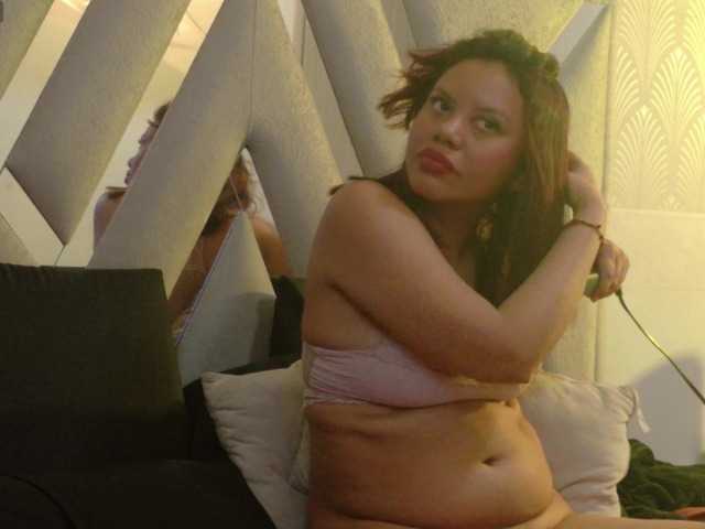 Alessiafury live cam on BongaCams