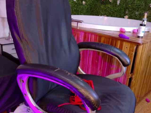 Alessiafury webcam