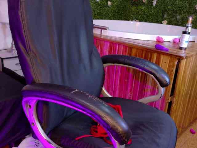Alessiafury webcam
