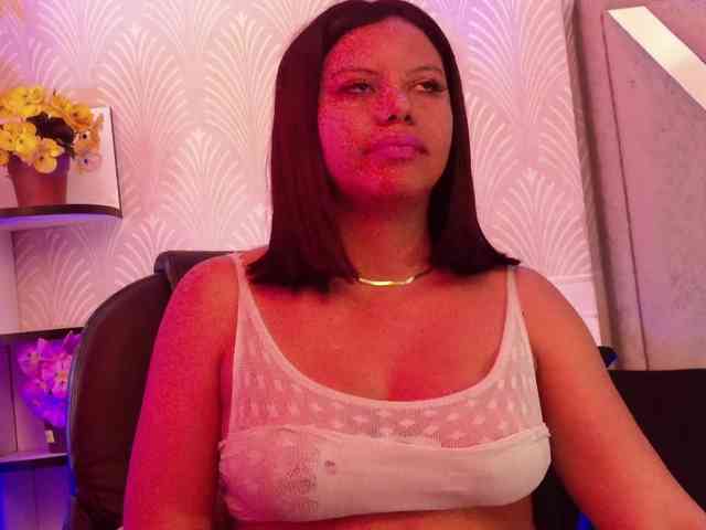 Modelo: Alessiafury