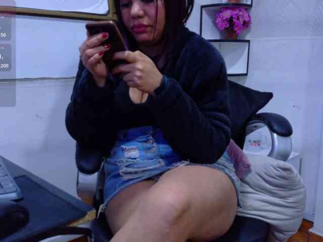 Alessiafury webcam