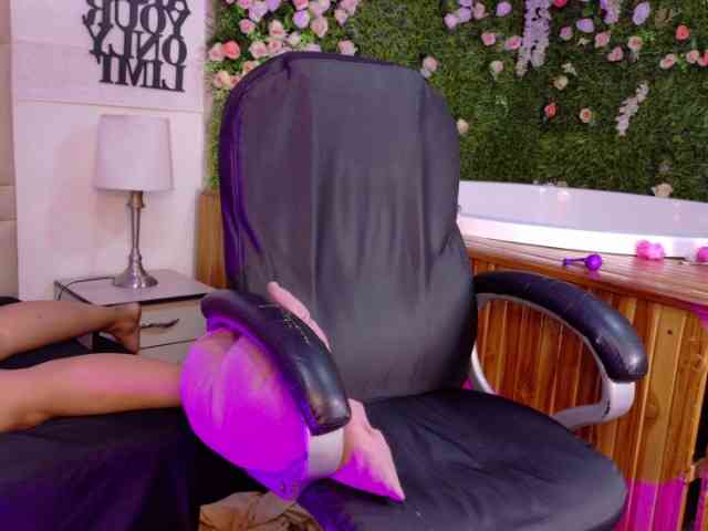 Alessiafury webcam