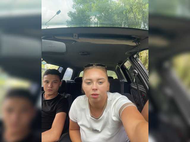 Kiss_999