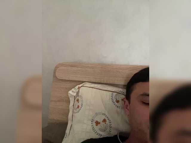 Kiss_999