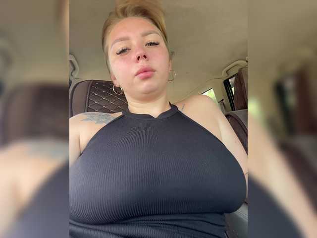 Kiss_999