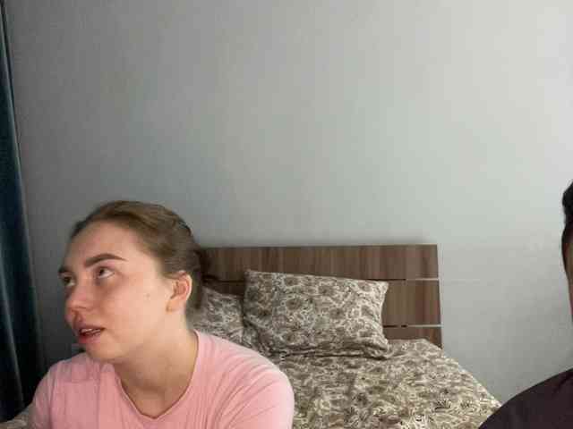 Kiss_999 webcam