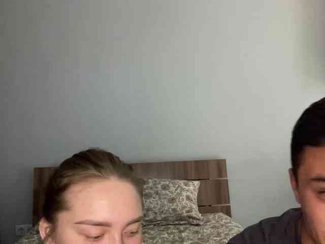 Kiss_999 webcam